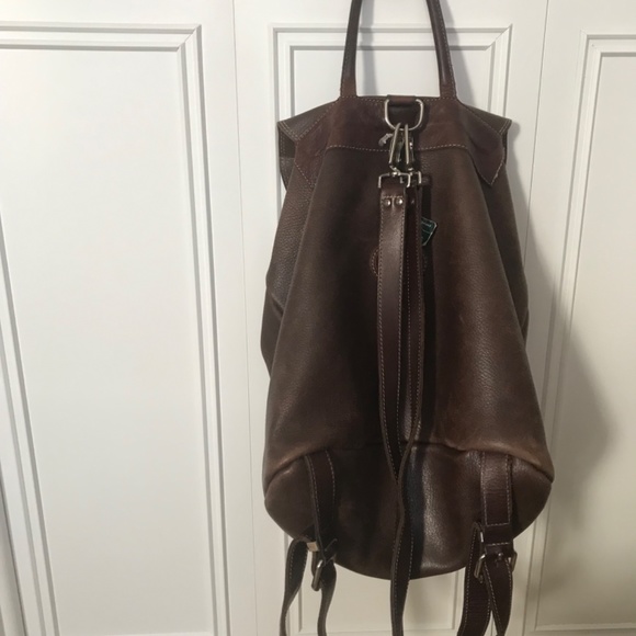 Roots back pack - Picture 2 of 2